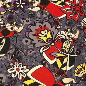 Lularoe Disney Queen of Hearts Leggings OS